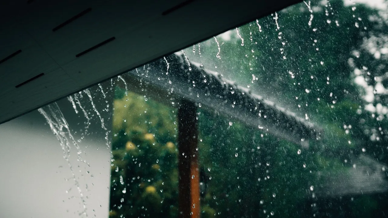 เตือน “พายุฤดูร้อน” ฉบับ 2 ฝนถล่ม 16-20 เม.ย. 69 “อีสาน-ตะวันออก” เริ่มก่อน