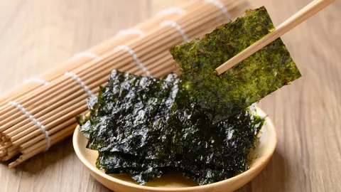 ทำไม "สาหร่ายทะเล" ถึงเป็น Superfood แห่งยุค ส่องประโยชน์สุดล้ำ กินยังไงให้ผอมสวยและช่วยโลก