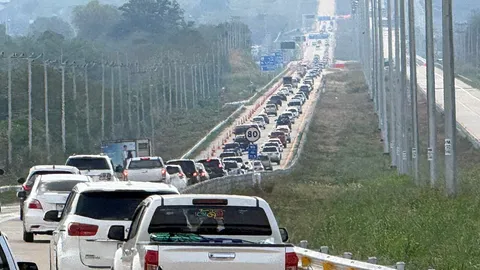 เลิกฉ่ำแห่กลับ รถหนึบ บขส.ล้น สยาม-ข้าวสาร ทะลักทิ้งทวน อุบัติเหตุ 5 วัน สังเวย 191 ศพ