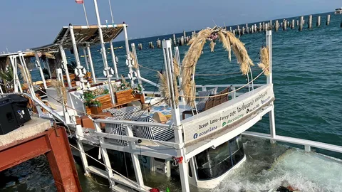 30 ชีวิตหนีตาย เรือเฟอร์รี่ 3 ชั้น ท้ายชนสะพาน ระทึก "เกาะล้าน"