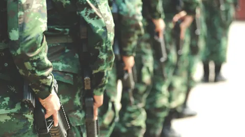 ทบ. สอบแล้ว เป็น "พลทหาร" ล่วงละเมิดเด็กสาววัย 15 เล่นสงกรานต์ถนนข้าวสาร