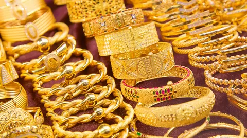 ราคาทอง 1 บาทวันนี้ 17 เมษายน 2569 อัปเดตล่าสุด ทองคำแท่ง-ทองรูปพรรณ ขยับกี่บาทแล้ว