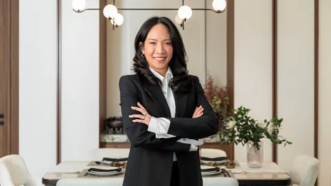 "พราวพุธ ลิปตพัลลภ" ผู้บริหาร Proud Real Estate บทพิสูจน์ฝีมือลูกสาวนักการเมืองในสนามธุรกิจ