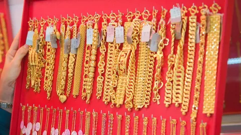 ราคาทอง 1 บาทวันนี้ 18 เมษายน 2569 อัปเดตล่าสุด ทองคำแท่ง-ทองรูปพรรณ ขยับกี่บาทแล้ว