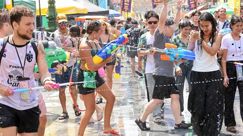 ทรูเอไอเอส เผยข้อมูล "จีน" แชมป์เปิดโรมมิ่งมือถือเล่นน้ำสงกรานต์ฉ่ำ