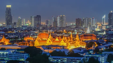 ชวนเที่ยวงาน "244 ปี รัตนโกสินทร์" 3 พื้นที่ 3 สไตล์ สายมู-สายชิลล์-สายวัฒนธรรม ห้ามพลาด