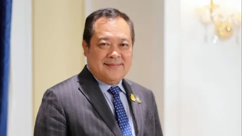 “ทวี” ปูดปม “ค่าไฟทิพย์” ลั่นหน้าที่รัฐ เร่งแก้ปัญหาความเดือดร้อนให้ประชาชน