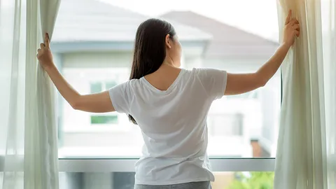 บ้านร้อนทำไงดี? แจก 9 วิธีทำให้บ้านเย็นแบบง่ายๆ ทำได้จริง แถมช่วยประหยัดค่าไฟ