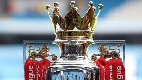 เห็นไม่ตรงกัน 2 สำนักดังฟันธง เต็งแชมป์พรีเมียร์ลีกล่าสุด หลังจบนัดที่ 33