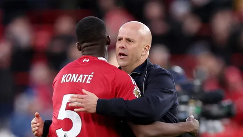 ดีลสุดเซอร์ไพรส์ "ลิเวอร์พูล" จ้องฉก "ของดีคู่แข่งพรีเมียร์ลีก" หลังสตาร์ดังส่อย้ายทีม