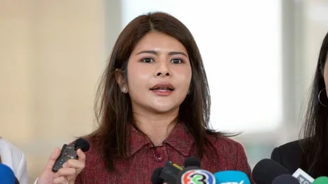 “สส.ลิซ่า” ซัดประเทศไทยไม่ใช่สมบัติใคร อัด “พิพัฒน์” น่าสงสัยรีบดันโครงการแลนด์บริดจ์