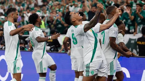 ผลบอลเมื่อคืน อัล อาห์ลี 10 คน ต่อเวลาเชือด มาจิดะ เซลเวีย ป้องกันแชมป์ ACL ELITE 