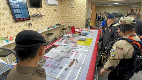 ปกครองลุย 2 บ่อนเฮียตือ "หทัยราษฎร์-เสรีไทย" ตกแต่งสุดหรูอลังการ รวบได้ 104 เซียนพนัน