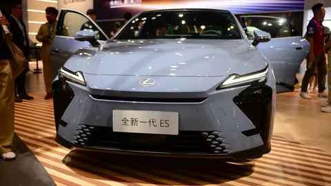 LEXUS ES ELECTRIC โชว์หล่อในงานปักกิ่งออโตโชว์ 2026 