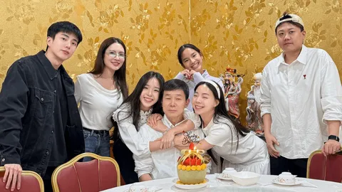 แอฟ ทักษอร ร่วมฉลองวันเกิดคุณพ่อของ นนกุล เขียนคำอวยพรให้น่ารักมาก
