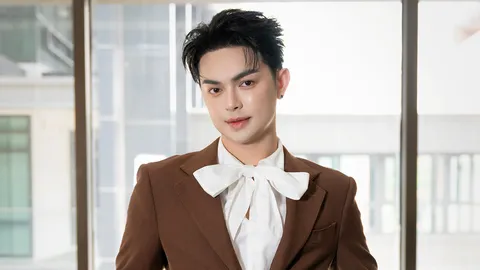 มากกว่าพระเอกลิเก! “แบงค์ ศรราม” แฮปปี้พิสูจน์ฝีมือรอบด้าน ปลุกมนต์เสน่ห์ “ลิเก” สู่จอซีรีส์