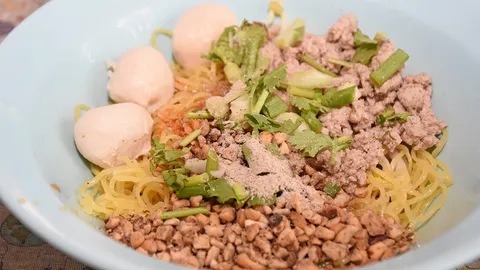 “ก๋วยเตี๋ยวหมูโบราณ” หมูสับสูตรเด็ดยายแป๊ด