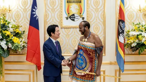 ผู้นำไต้หวันเยือนประเทศเอสวาตินี ลงนามความร่วมมือ ท้าทายแรงกดดันจีน