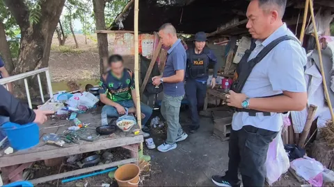 จับดาบตำรวจมั่วยาคากระท่อมกลางทุ่งนา ค้นตัวเจอยาบ้า 8 เม็ด ต้นสังกัด ให้ออกจากราชการ