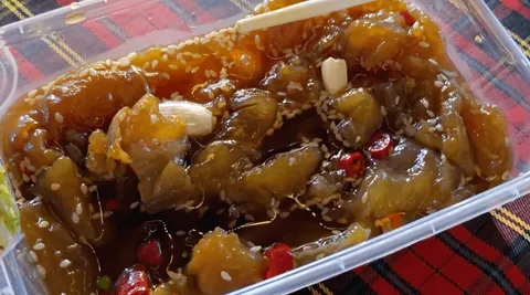 สตูลปั้น "แมงกะพรุน" สัตว์เศรษฐกิจตัวใหม่ ต่อยอดเมนูยอดฮิตสร้างรายได้หลักล้านสู่ชุมชน