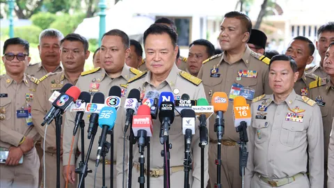 “อนุทิน” การันตีมหาดไทยไร้เกาเหลา ลั่นสิงห์ทุกสีกลมเกลียว ปัดปมเด้ง 2 อธิบดี