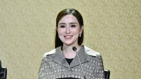 ครม. มีมติแต่งตั้ง “ร.อ.หญิงภัทร์ดารัสมิ์ ทองสลวยกร” นั่งรองโฆษกรัฐบาลคนที่ 3