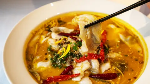รวมร้านเด็ด "ต้มปลาผักกาดดอง" เมนูไวรัลสุดฮิต อร่อยจนต้องไปลอง