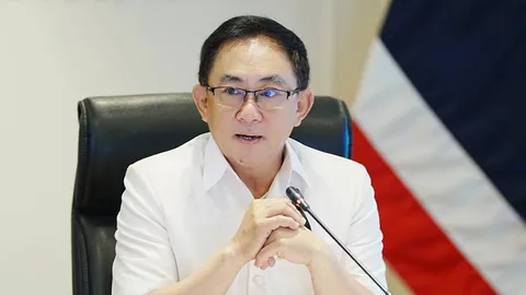 "พาณิชย์" ยันถอด 9 ธุรกิจบริการพ้น พ.ร.บ.ต่างด้าว เพื่อเพิ่มขีดแข่งขัน ย้ำยังคุมเข้มเหมือนเดิม