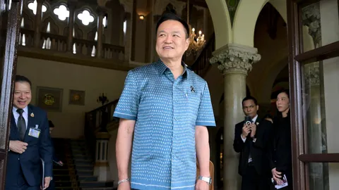 นายกฯ เรียกรัฐมนตรีบรีฟบนตึกไทยฯ ก่อนถก CEO ยักษ์ใหญ่ จับตาเจ้าสัวตบเท้าร่วม