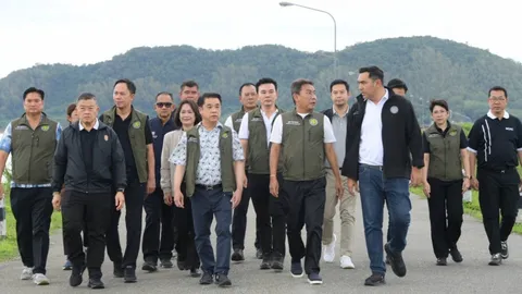รมว.สุริยะฯ เยือน EEC กำชับทุกหน่วยงานร่วมบริหารจัดการน้ำให้เกิดประสิทธิภาพสูงสุด