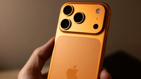 iPhone Ultra มีสิทธิ์เลื่อนเปิดตัวปีหน้า หลังติดหล่มกลไกบานพับไม่ทนทาน