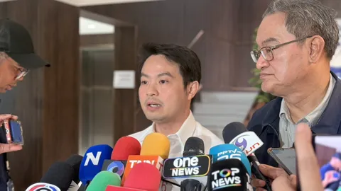 “อนุทิน” นำทีมพรรคภูมิใจไทย ยื่นร่างแก้รัฐธรรมนูญต่อ ปธ.สภาฯ 20 พ.ค. นี้