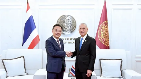 "พิพัฒน์" หารือทูตจีน เร่งรถไฟความเร็วสูง-แหลมฉบังเฟส 3 ดันไทยผงาดฮับคมนาคม