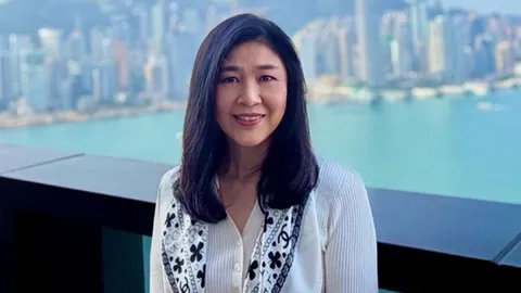 “ยิ่งลักษณ์” กราบทูลถวายความยินดี เจ้าฟ้าสิริวัณณวรีฯ ทรงได้รับเครื่องอิสริยาภรณ์ฝรั่งเศส