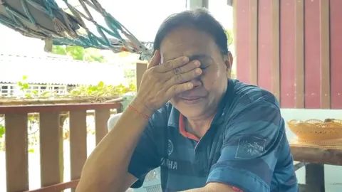 แม่ร่ำไห้ขอความเป็นธรรม ลูกชายถูกไม้เบสบอลตีปางตาย คดีไม่คืบ คู่กรณีอ้างเป็น “เด็กนาย”