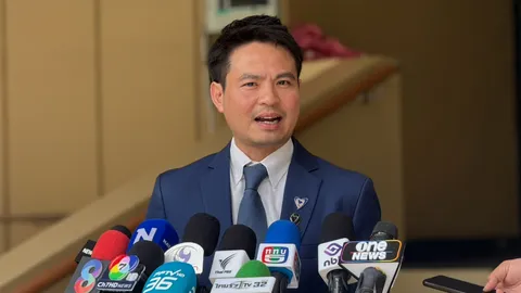 “ภราดร” ยินดีไทยช่วยไทยพลัส คนแห่ลงทะเบียน อย่ากังวลคนรอตรวจสอบ 3 วัน กันสิทธิไว้แล้ว