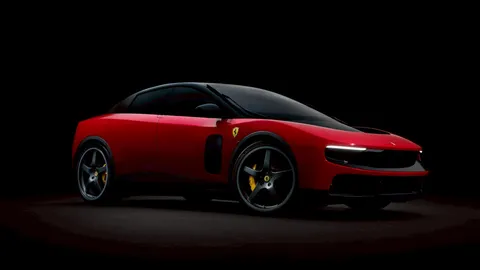 แฟนคลับเฟอร์รารี ร้องว้าวหลังเปิดตัว Ferrari Luce รถไฟฟ้า 100% รุ่นแรกของค่ายม้าลำพอง