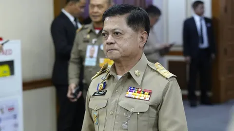 อธิบดีกรมการปกครอง โต้กลับปลัดภูเก็ต ปัดส่งแชตไลน์ “ช่วยน้ำเงินด้วย” เชื่อถูกดิสเครดิต
