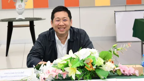 “ภัทรพงศ์” ลงพื้นที่หัวหิน หนุนสนามบินหัวหินรับเที่ยวบินระหว่างประเทศ กระตุ้นเศรษฐกิจภูมิภาค