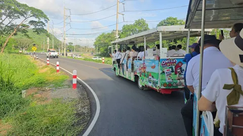 เปิดถนนมิตรภาพ (24 ชม.) ช่วยเกษตรกรขนส่งน้ำนมดิบ ลดอุบัติเหตุคนในชุมชน