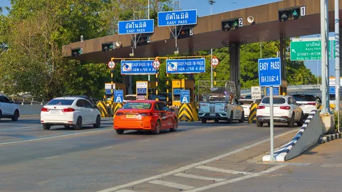 ทางด่วนฟรี 3 มิถุนายน 2569 ยกเว้นค่าผ่านทางพิเศษ รวม 3 สายทาง 63 ด่าน