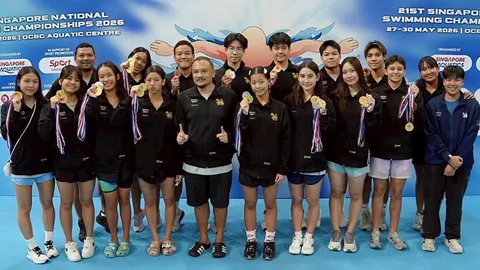 ชมรมว่ายน้ำสิงห์ ผลงานกระหึ่มที่สิงคโปร์ โกย 8 เหรียญทอง