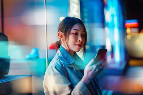 เทรนด์เดทใหม่ Gen Z ใช้ Insta-Attractive ชูเสน่ห์ไม่ปรุงแต่ง ยืนหยัดเป็นตัวเอง ต้อนรับเทศกาล Pride