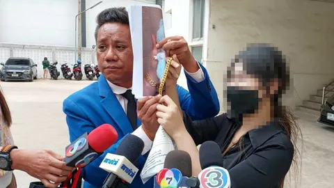 แม่ค้าสาวแฉแหลก เจอตำรวจรีดเงิน ขู่เรียกนับแสนก่อนเข้าจับสามี ยึดทองไปด้วย