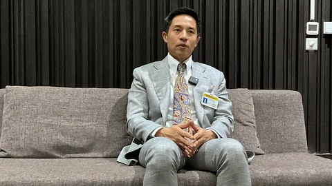 ทวงคืนอำนาจสถาปนากติกาใหม่ล้มระบอบนํ้าเงิน : ทลายแผนกินรวบประเทศ
