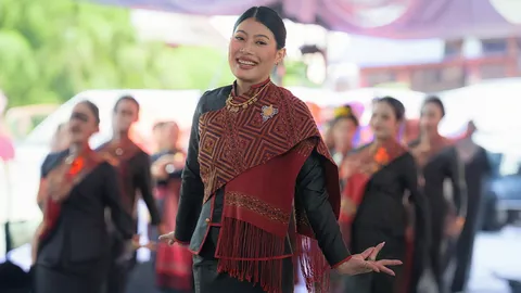 จัดประกวดวงดนตรีพื้นบ้านโปงลาง ชิงถ้วยพระราชทาน “เจ้าฟ้าสิริวัณณวรีฯ”