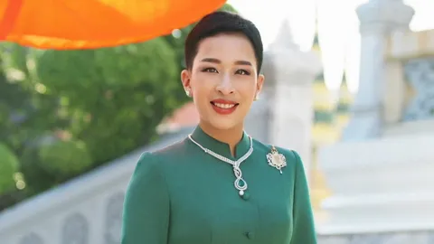 สำนักพระราชวัง เปิดให้ประชาชนเข้าถวายน้ำสรงและถวายสักการะพระศพ "พระองค์ภา"