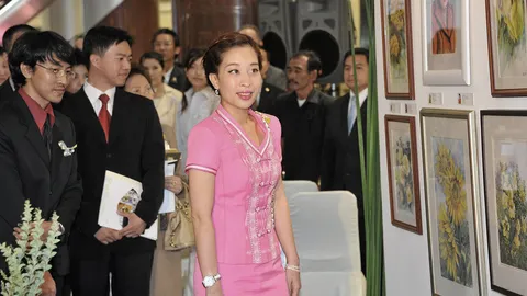 “เพื่อนพึ่ง (ภาฯ)” กับภารกิจช่วยน้ำท่วม ดูแลชีวิตคนไทยยาวนาน 30 ปี 