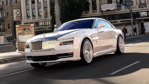 Rolls-Royce Spectre เมื่อกระแสไฟฟ้าให้ความเงียบสงบระดับพรมวิเศษ