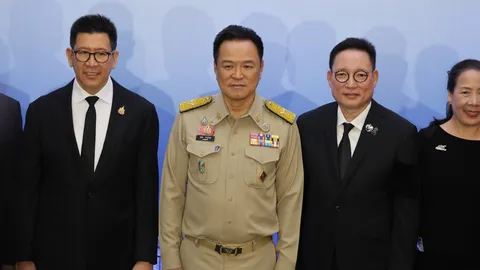 “อนุทิน” แจงเงินกู้ “ไทยช่วยไทย พลัส” ดอกเบี้ยต่ำแค่ 1.2% ยันไม่ผลักภาระให้ประชาชน 
